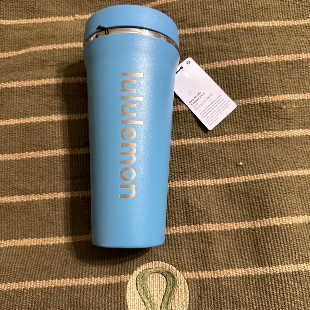 NWT Lululemon Back to Life Tumbler 24oz